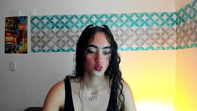 Snapshot of shelsy_d chatting on May 4, 2026, 9:55 pm shelsy d online show from May 4, 2026, 9:55 pm
