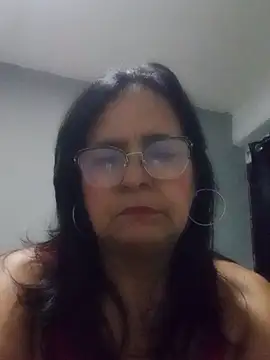 PienCanela online show from April 17, 2026, 9:45 am