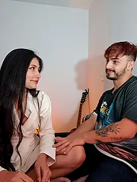 SantoroRosse online show from April 17, 2026, 3:53 am