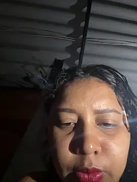 Ninibella online show from April 14, 2026, 3:45 am