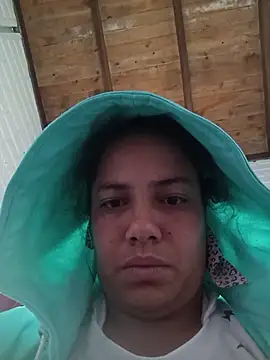 Pricila45 online show from April 14, 2026, 7:42 pm