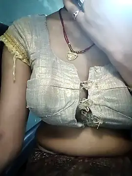 Anusingh899 online show from May 31, 2026, 5:48 am