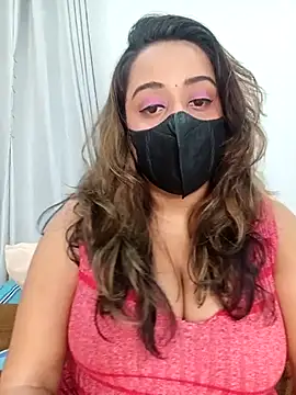 Snapshot of Suger_Lips_99 chatting on May 27, 2026, 7:55 pm Suger Lips 99 online show from May 27, 2026, 7:55 pm