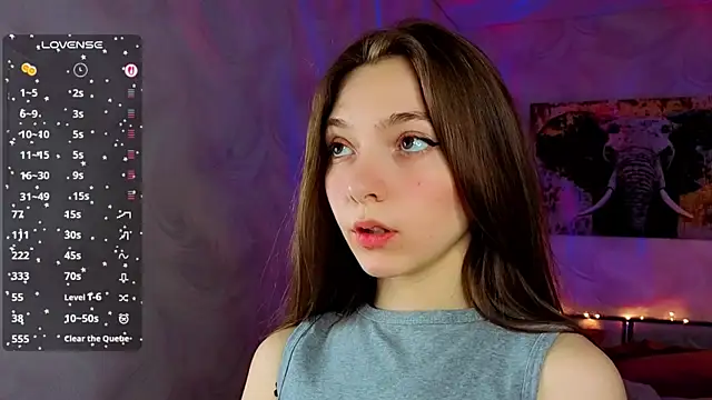 AuraLune   online show from July 15, 2026, 9:42 pm
