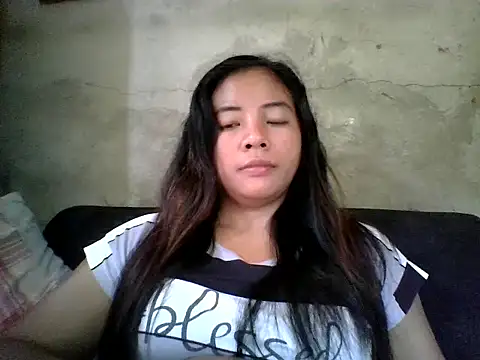pinayysimple online show from April 28, 2026, 3:00 am