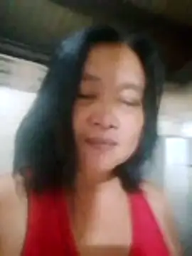 jeanyummytits online show from July 7, 2026, 1:37 pm