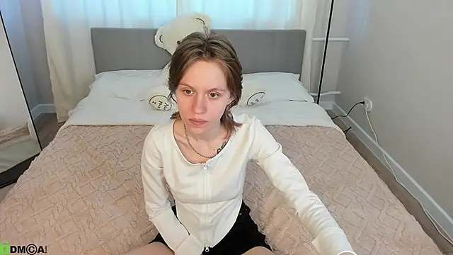 Milena Milyan online show from May 2, 2026, 1:10 am