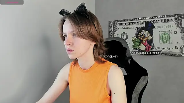 Milena Milyan online show from May 7, 2026, 1:11 am