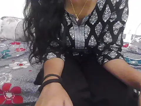Malikaaa V online show from July 29, 2026, 6:39 pm