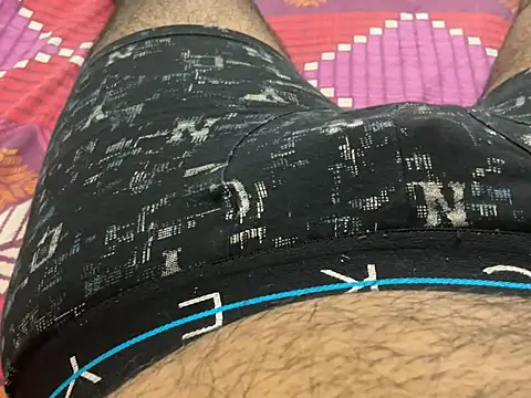 smalldick1202 online show from April 16, 2026, 9:50 pm