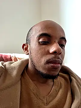 Elmentor32 online show from April 15, 2026, 2:24 pm