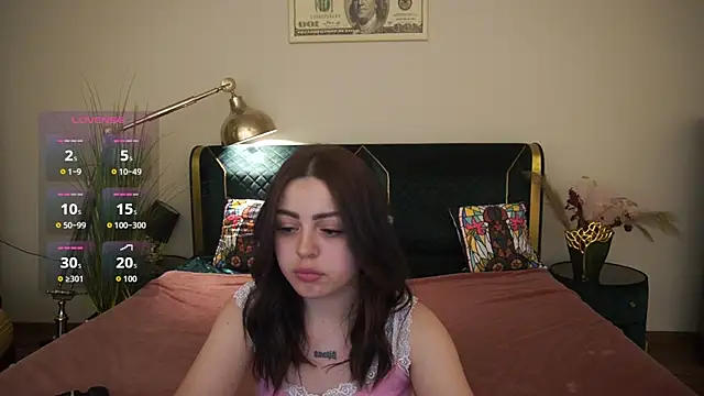 Snapshot of SinfulKittenn chatting on May 20, 2026, 8:26 pm SinfulKittenn online show from May 20, 2026, 8:26 pm