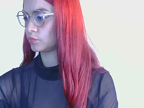 Snapshot of tinny_emiily chatting on April 24, 2026, 3:58 pm tinny emiily online show from April 24, 2026, 3:58 pm