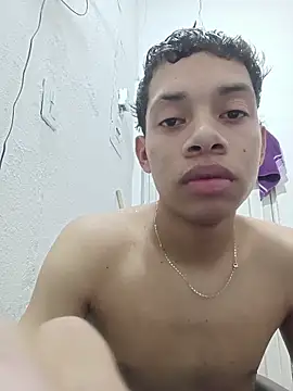 Snapshot of curious_straight_guy chatting on June 3, 2026, 1:52 am curious straight guy online show from June 3, 2026, 1:52 am
