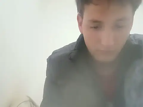 welltommy2001 online show from July 10, 2026, 12:37 am