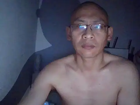 benly118 online show from April 15, 2026, 1:18 pm