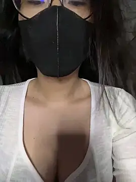 ZzyzyZ-009 online show from July 17, 2026, 5:36 am