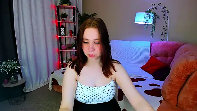 MooonlightSky online show from July 3, 2026, 4:35 pm