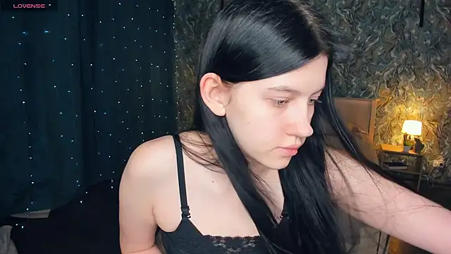 EstelaSuppa online show from July 12, 2026, 6:37 am