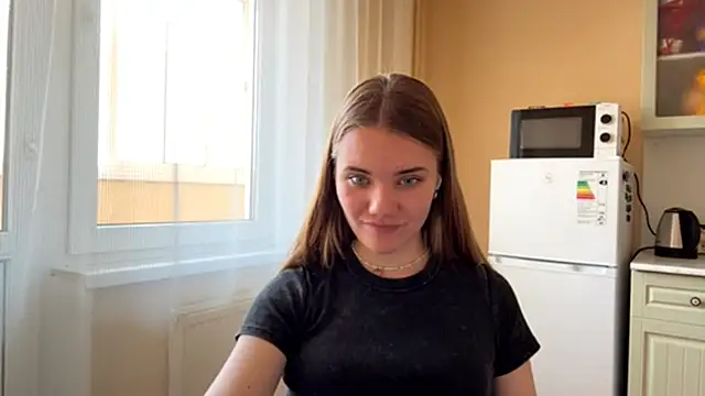 Snapshot of doana_bebriti chatting on May 11, 2026, 1:17 pm doana bebriti online show from May 11, 2026, 1:17 pm