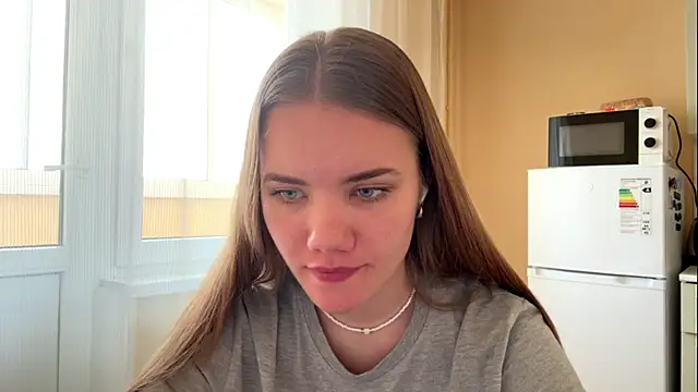 Snapshot of doana_bebriti chatting on May 19, 2026, 11:16 am doana bebriti online show from May 19, 2026, 11:16 am