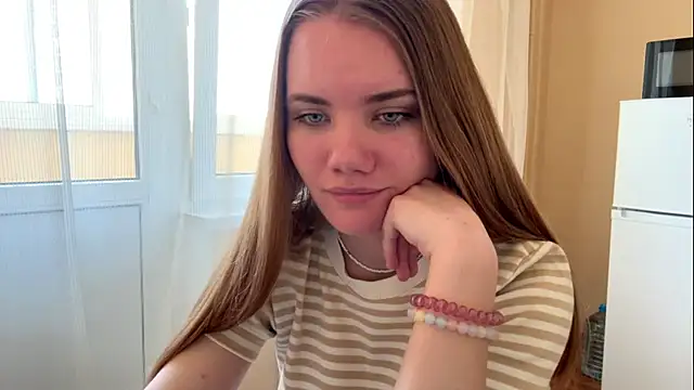 Snapshot of doana_bebriti chatting on May 29, 2026, 12:25 pm doana bebriti online show from May 29, 2026, 12:25 pm