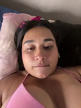 Snapshot of Cotton_angel chatting on April 26, 2026, 5:49 am Cotton angel online show from April 26, 2026, 5:49 am