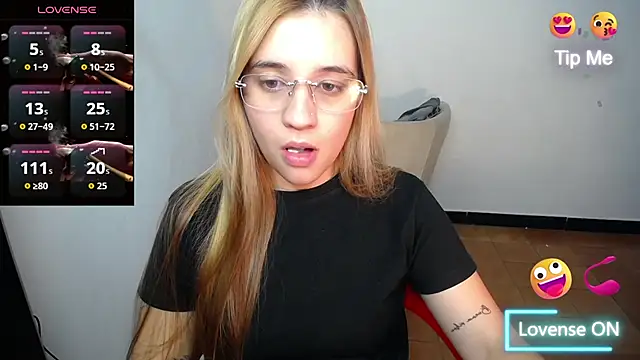Snapshot of Ambar_lynn01 chatting on June 26, 2026, 8:13 pm Ambar lynn01 online show from June 26, 2026, 8:13 pm