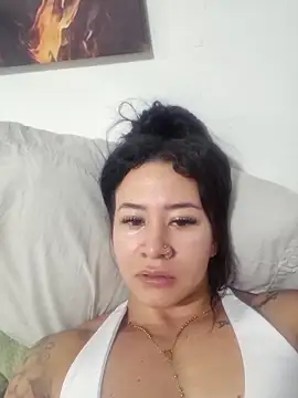 Snapshot of AngelMartinss chatting on April 15, 2026, 4:58 pm AngelMartinss online show from April 15, 2026, 4:58 pm