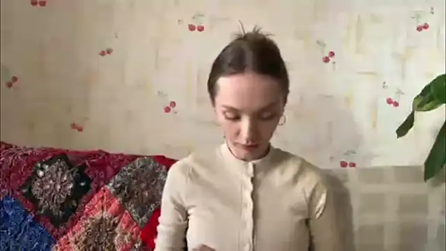 AdriannaBill online show from April 16, 2026, 3:02 pm