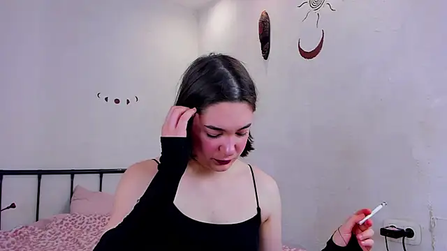LiyaFly online show from May 14, 2026, 5:14 am