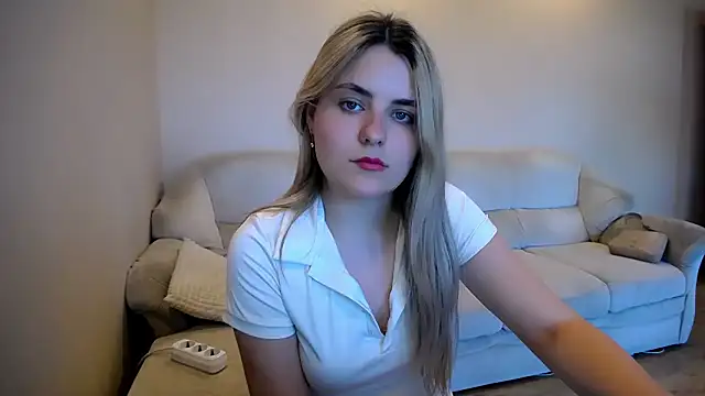 Snapshot of _shy_sabrina__ chatting on May 28, 2026, 2:58 pm shy sabrina online show from May 28, 2026, 2:58 pm