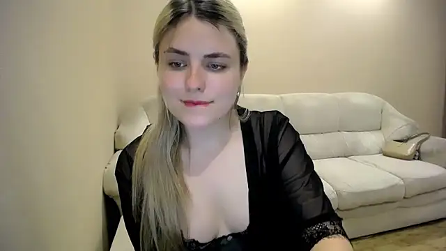 Snapshot of _shy_sabrina__ chatting on June 3, 2026, 8:47 pm shy sabrina online show from June 3, 2026, 8:47 pm