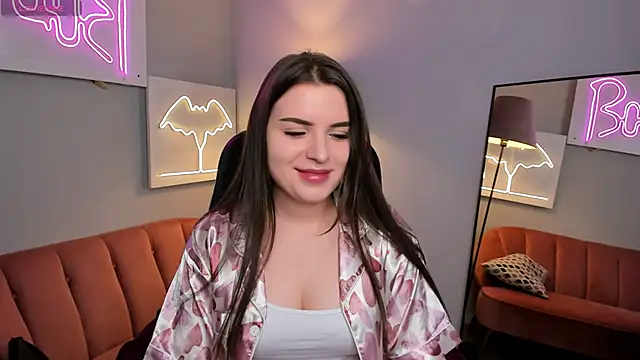 AliceLiador  online show from May 10, 2026, 2:33 pm