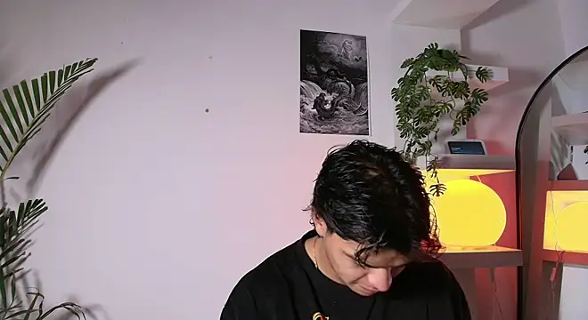 andyypalmer  online show from May 15, 2026, 7:15 am