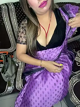 Jasmine lovel online show from May 10, 2026, 6:46 pm