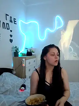  Mikky lil  online show from April 24, 2026, 5:48 pm