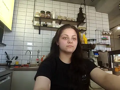  Mikky lil  online show from May 15, 2026, 1:29 pm
