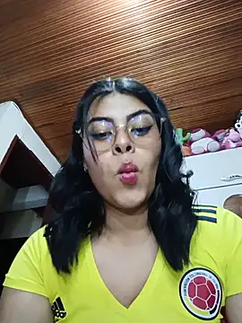 Snapshot of SOFIA-11_ chatting on June 1, 2026, 10:11 pm SOFIA-11 online show from June 1, 2026, 10:11 pm