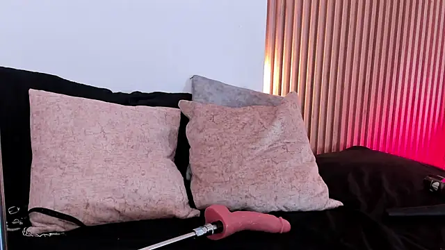 Violeta queen1 online show from April 29, 2026, 5:30 pm