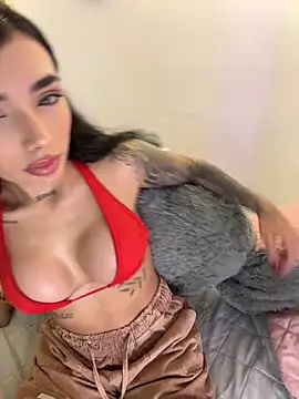 Snapshot of milasantana_ chatting on May 17, 2026, 9:22 pm milasantana online show from May 17, 2026, 9:22 pm