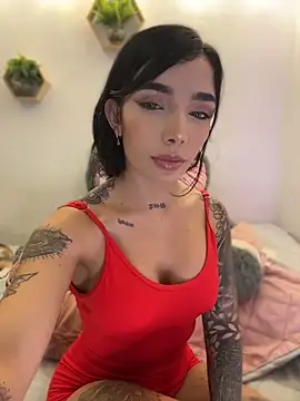 Snapshot of milasantana_ chatting on May 20, 2026, 9:32 pm milasantana online show from May 20, 2026, 9:32 pm
