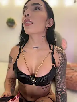 Snapshot of milasantana_ chatting on May 23, 2026, 10:14 pm milasantana online show from May 23, 2026, 10:14 pm
