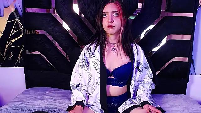 amberblackcs01 online show from April 26, 2026, 1:53 pm