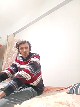 ince292929 online show from April 16, 2026, 9:15 pm