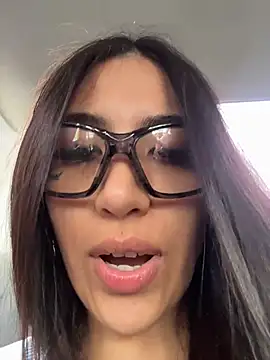 Snapshot of babedemon666 chatting on May 7, 2026, 9:53 pm babedemon666 online show from May 7, 2026, 9:53 pm