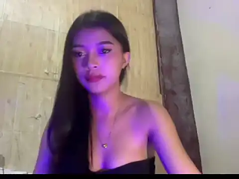 Snapshot of imyourcheska chatting on August 8, 2026, 11:56 am imyourcheska online show from August 8, 2026, 11:56 am