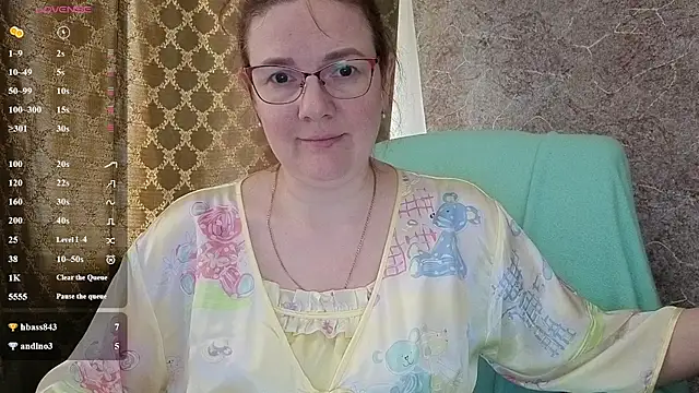 Miss SandraX online show from May 3, 2026, 10:43 am