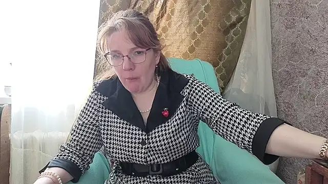 Miss SandraX online show from May 12, 2026, 3:09 pm