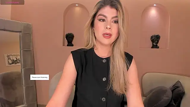 Snapshot of MiaSilvaX chatting on May 24, 2026, 10:53 am MiaSilvaX online show from May 24, 2026, 10:53 am